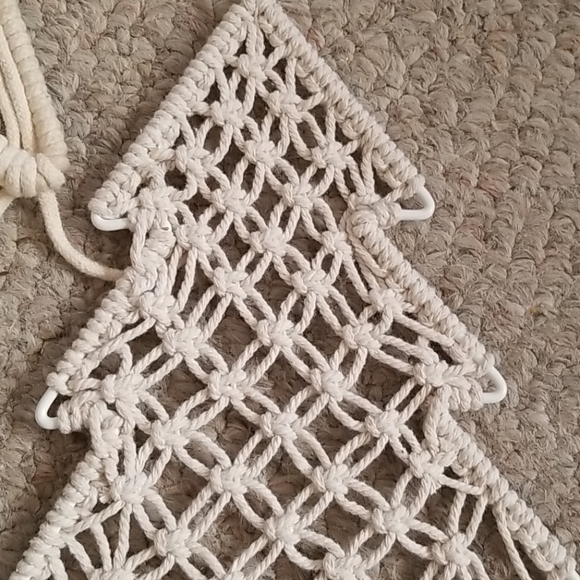 Vintage Macrame Holiday Star and Tree - Picture 5 of 5